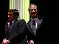 2006-03-company-cinci-0242-bobby-larry